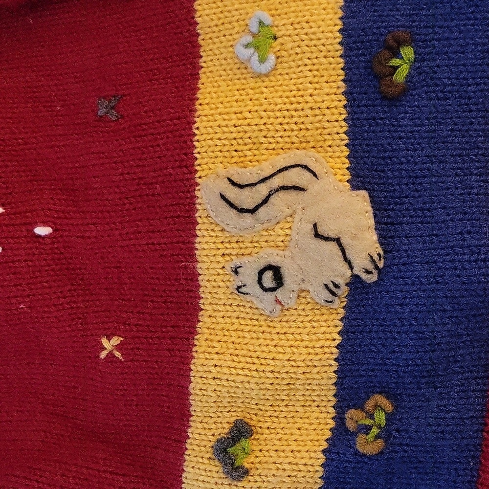 Sweater- Handmade in Peru Kid's- Alpaca Zip up Unisex hoodie with Pockets - Picture 3 of 7